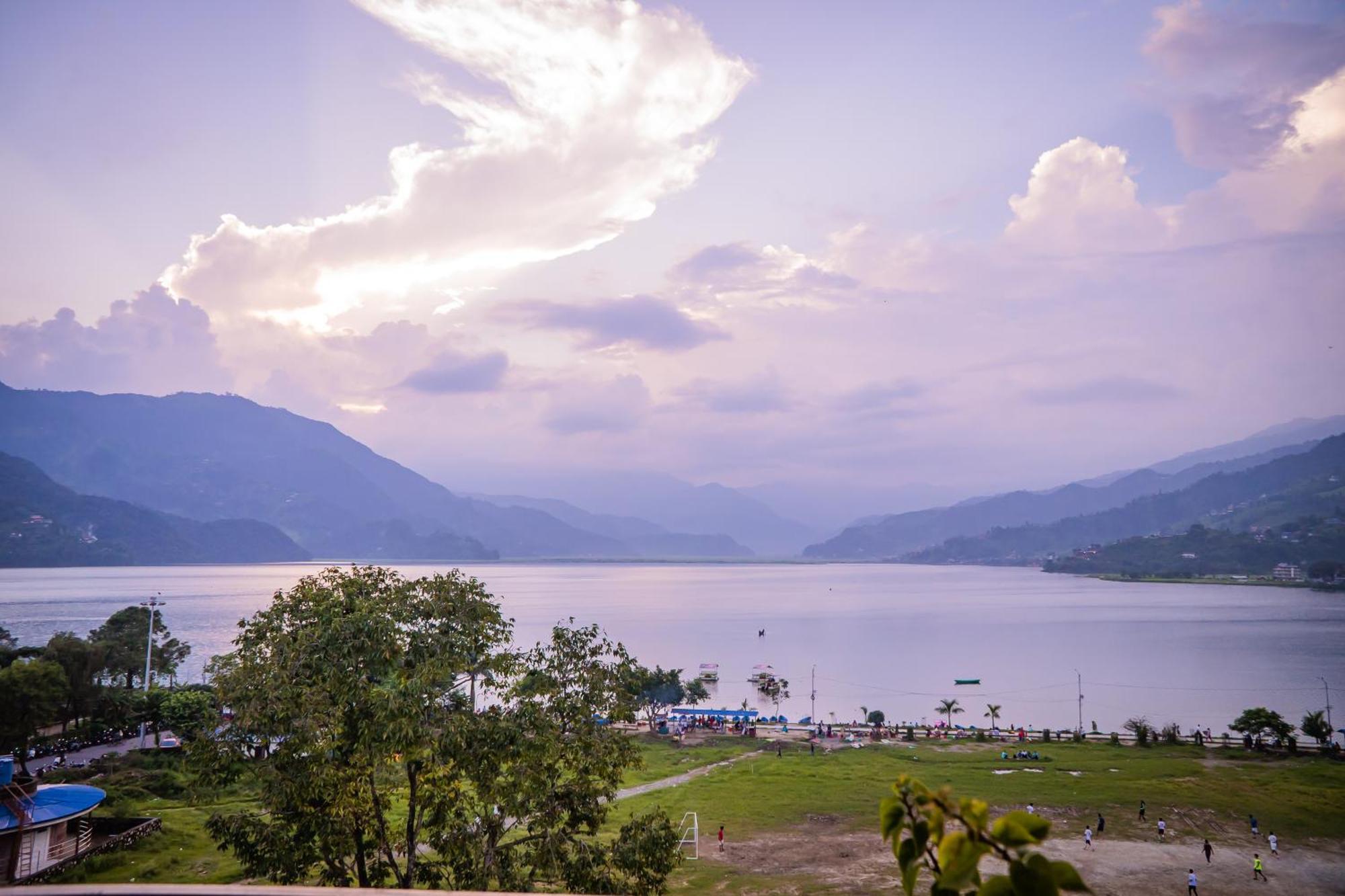 Hotel Fewa Camp Pokhara Zewnętrze zdjęcie